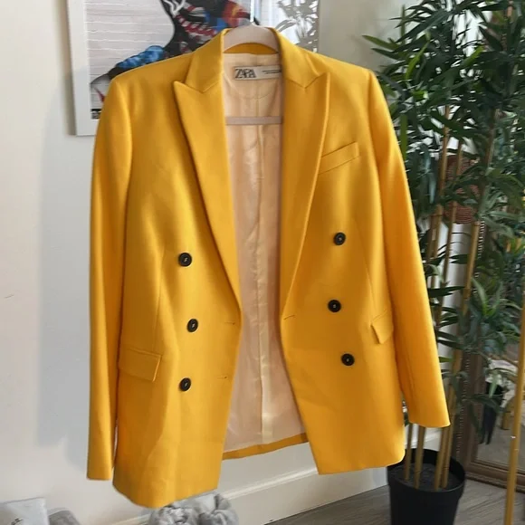 Zara Mustard Yellow Double-Breasted Blazer - Picture 3 of 3